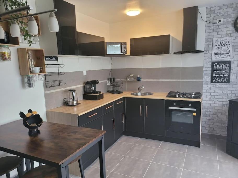 Petite Maison Cosy En Duplex Eguelshardt Eksteriør billede